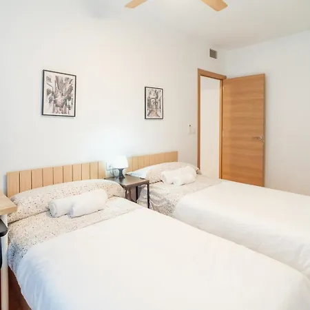 A 15 Minutos De La Juderia Con Parking Appartement