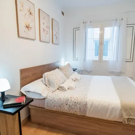 A 15 Minutos De La Juderia Con Parking Apartmán